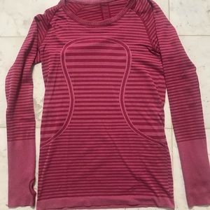 Lululemon Run Swiftly Long Sleeve Tee size 8